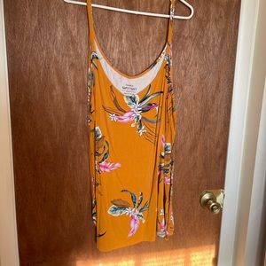 Torrid super soft tropical tank size 5
